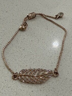 Adjustable Leaf Charm Bracelet